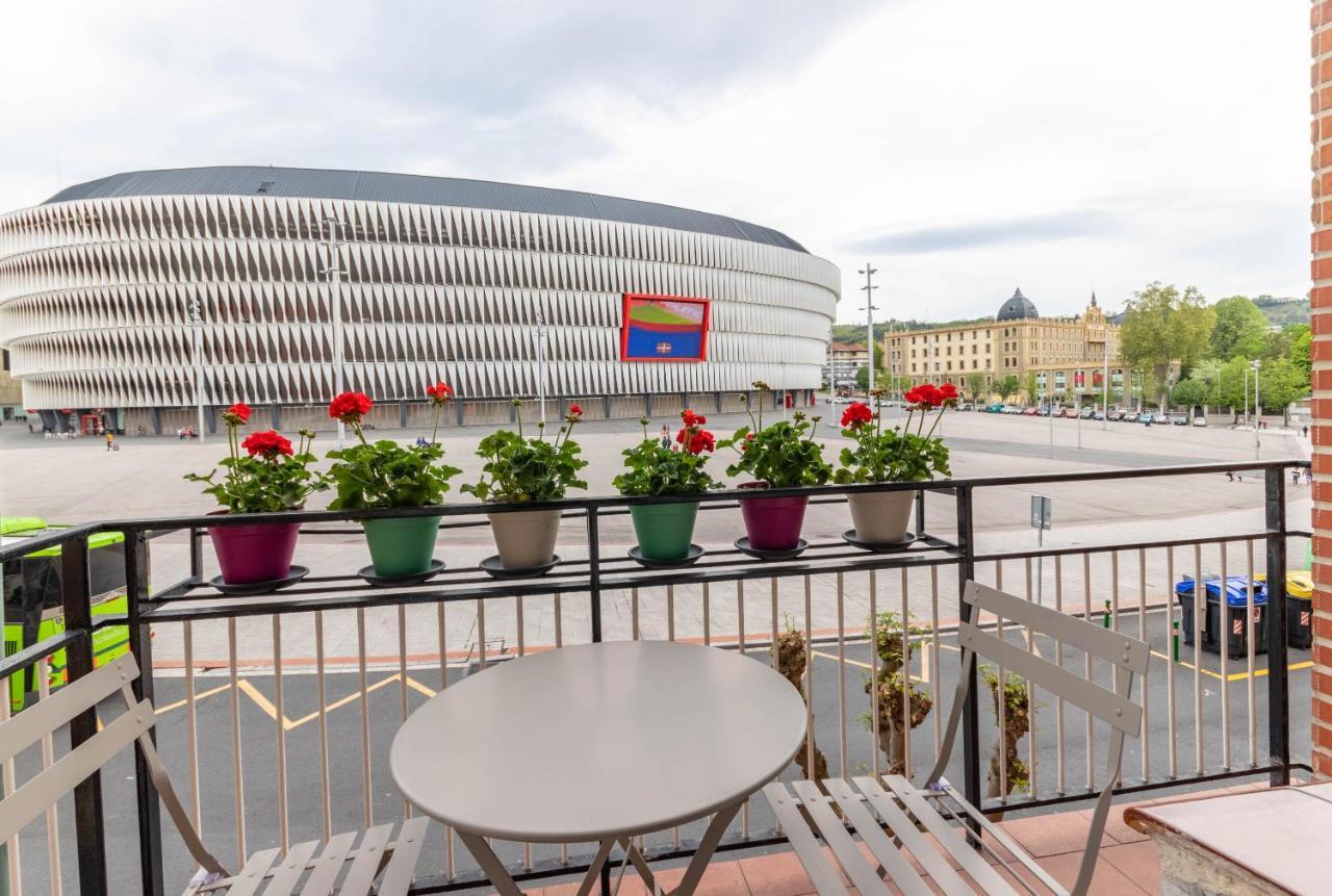 Apartamento Con Vistas Al Estadio San Mames Більбао Екстер'єр фото