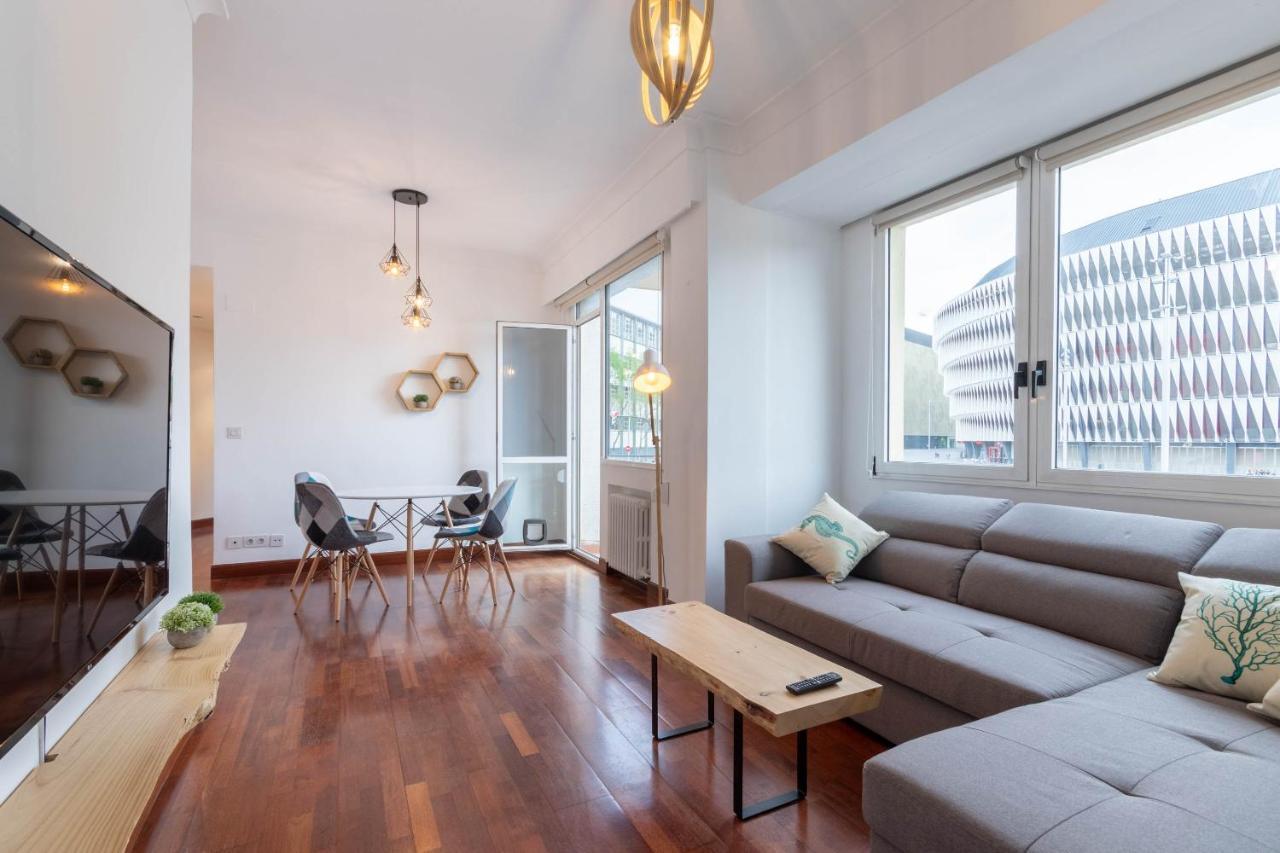Apartamento Con Vistas Al Estadio San Mames Більбао Екстер'єр фото